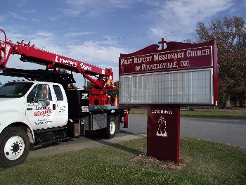 pylon signs